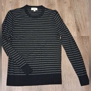 Goodfellow & Co Men's Gray and Black Striped Crewneck Sweater